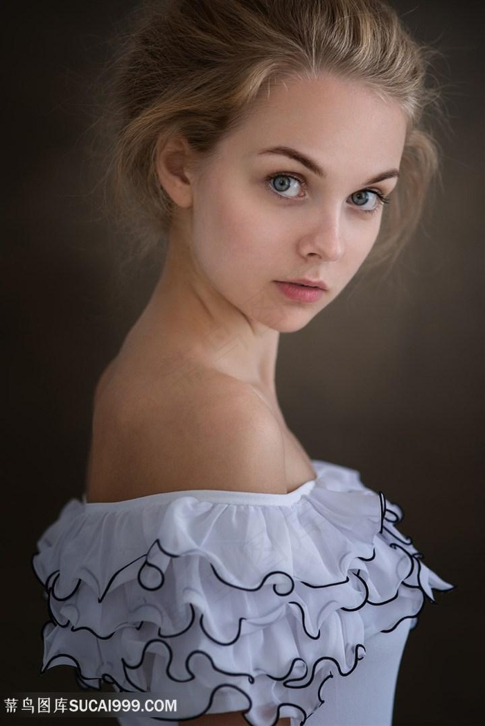 久久精品AV无码娇色